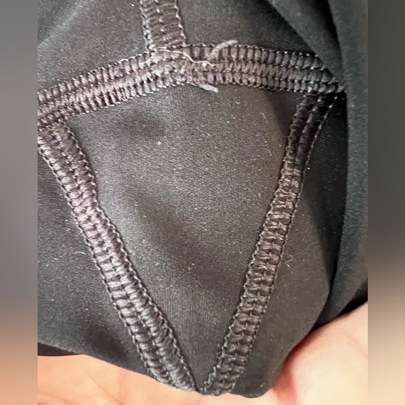 Everlane Womens Renew High Rise Leggings Size S Black Athletic Performance - Picture 3 of 4